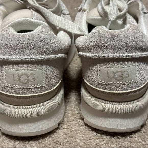 Ugg Goldencush Sneaker - Picture 3 of 7